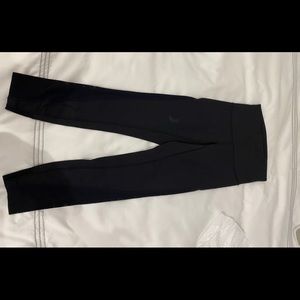 Lululemon leggings perforated legs
